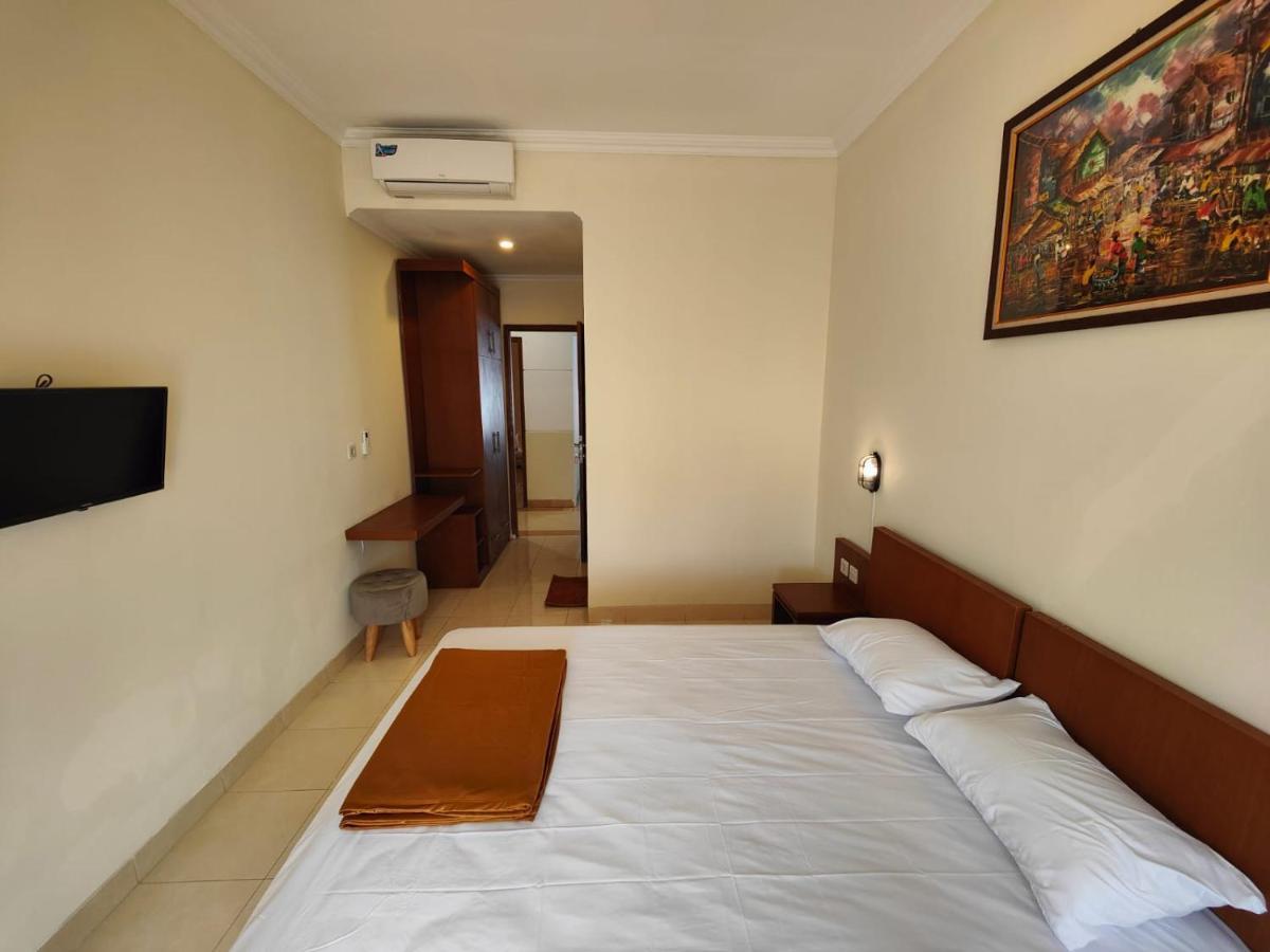Adiputra Guesthouse 2 By Homiq Ngabean Экстерьер фото